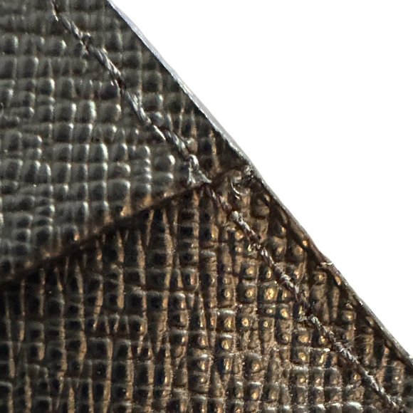 LOUIS VUITTON EPI Card Case *Like New* - Picture 7 of 7